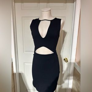 Windsor Black dress w/ cutout